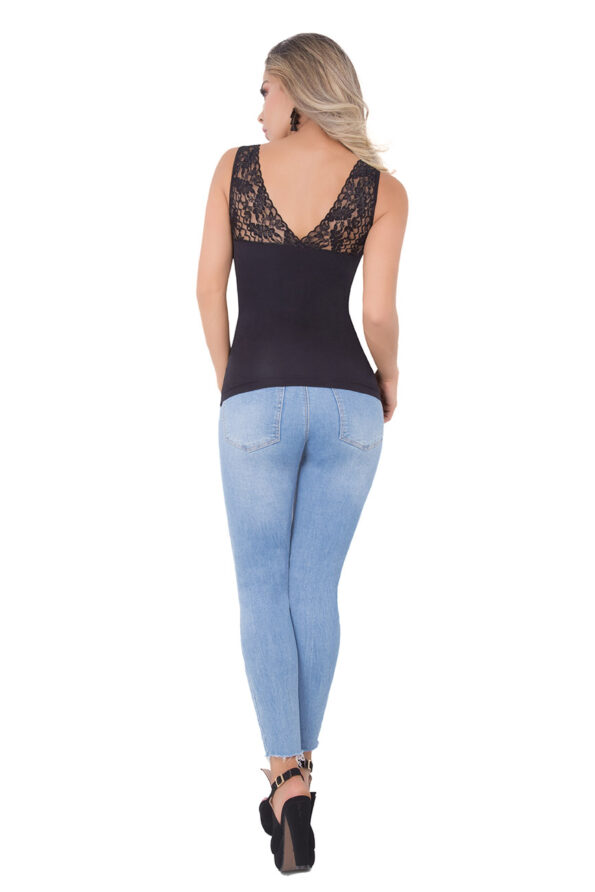 Blusas control exterior
